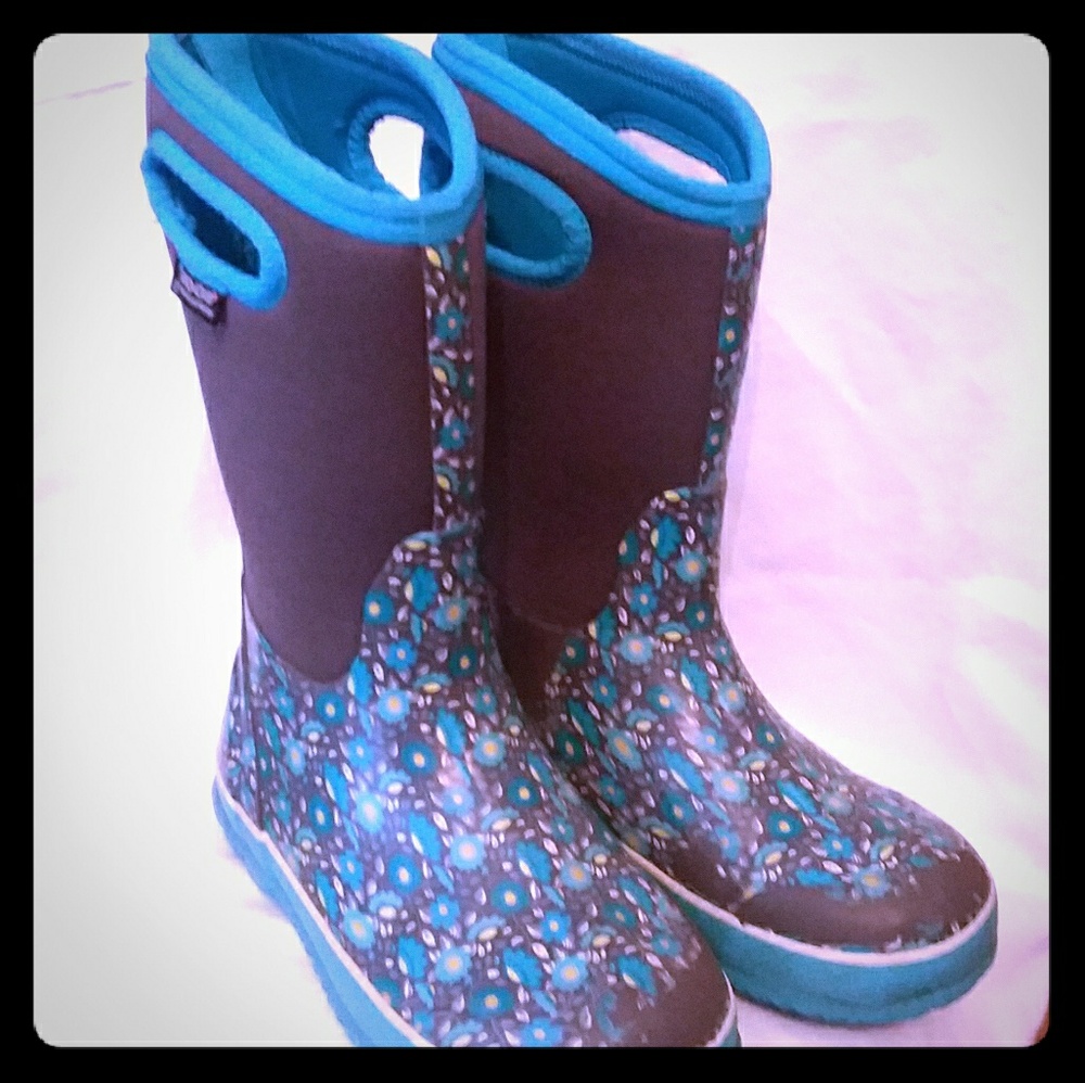 Cute Bogs